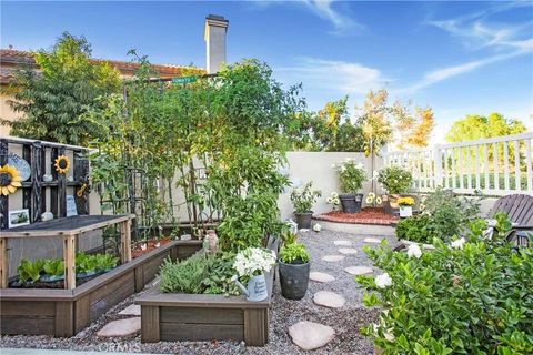 Tiny photo for 24 Mayfair, Aliso Viejo, CA 92656 (MLS # OC25254825)