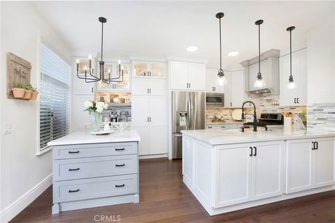 Tiny photo for 24 Mayfair, Aliso Viejo, CA 92656 (MLS # OC25254825)