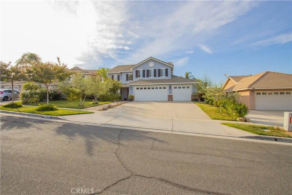 Photo of 3682 Grovedale Street, Corona, CA 92881 (MLS # OC26028727)