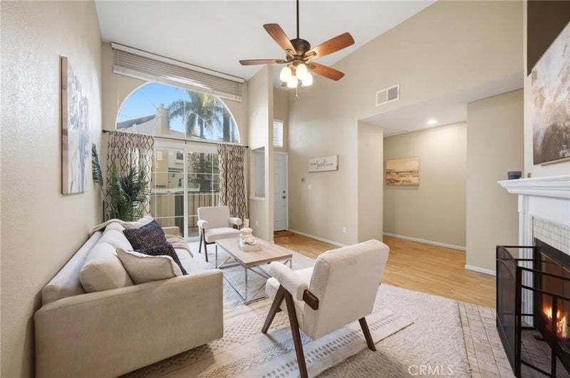 5455 Sylmar 1402