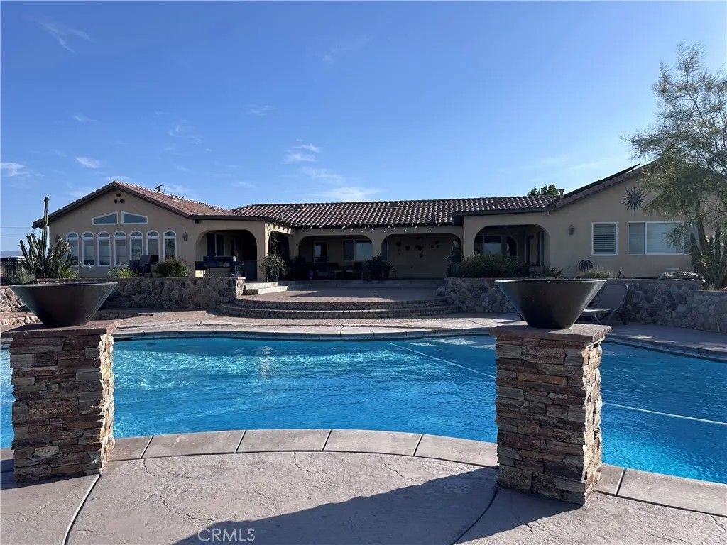 Photo of 18550 Eucalyptus ST, Hesperia, CA 92345 (MLS # IG26113012)