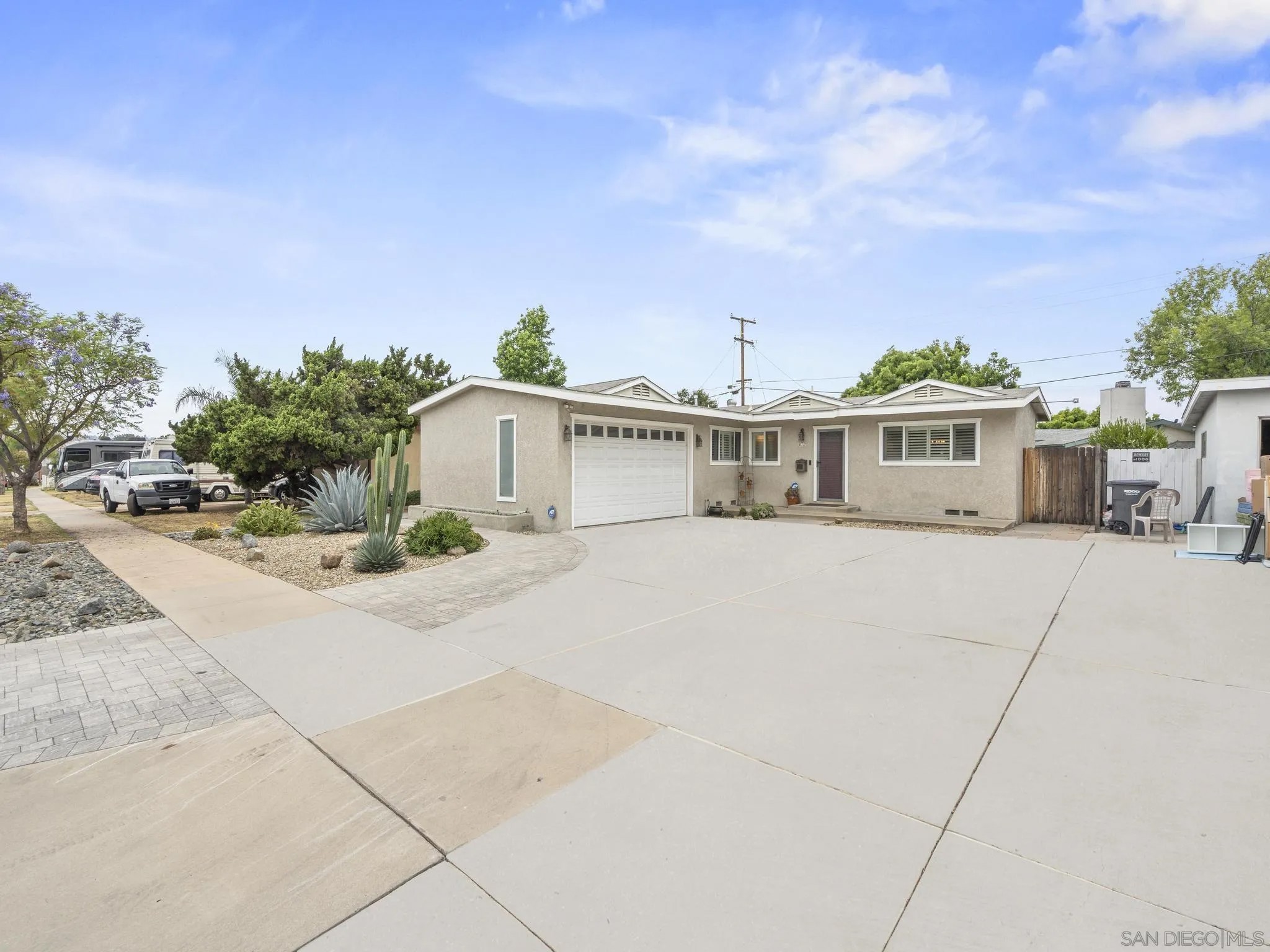 672 Brockwood Dr.