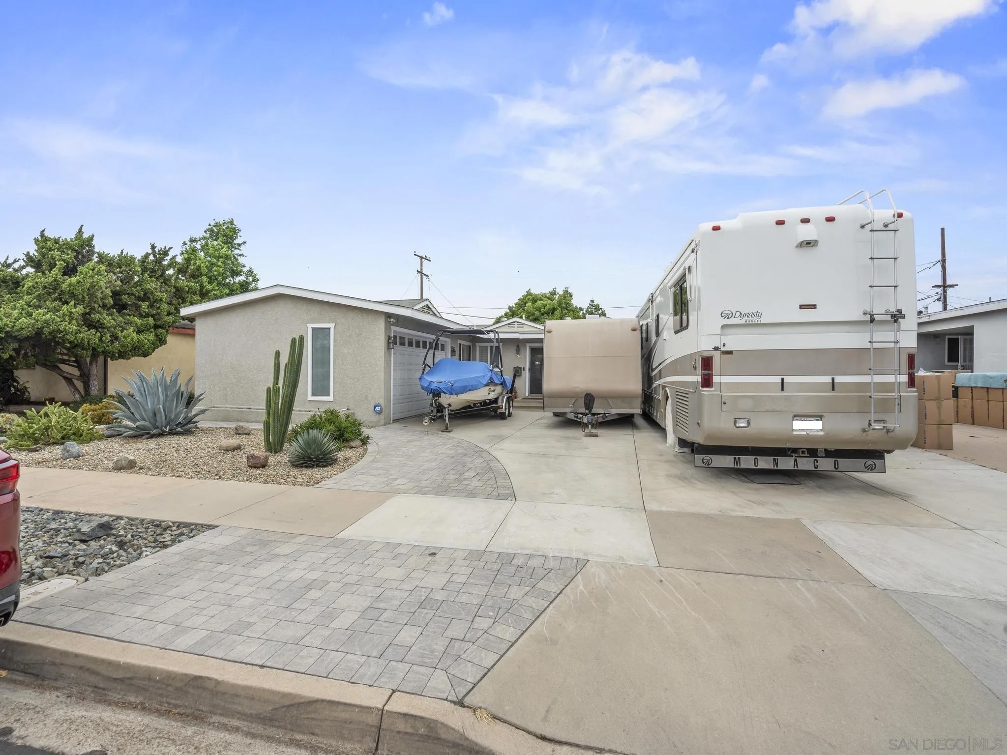 672 Brockwood Dr.