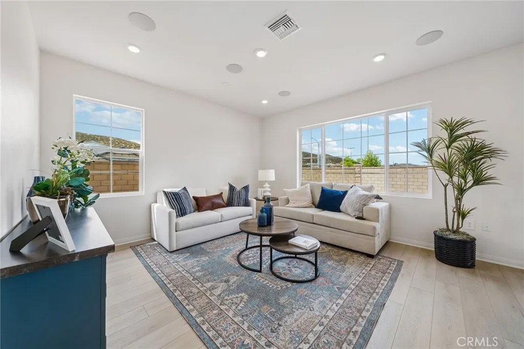 27107 Kodiak Court