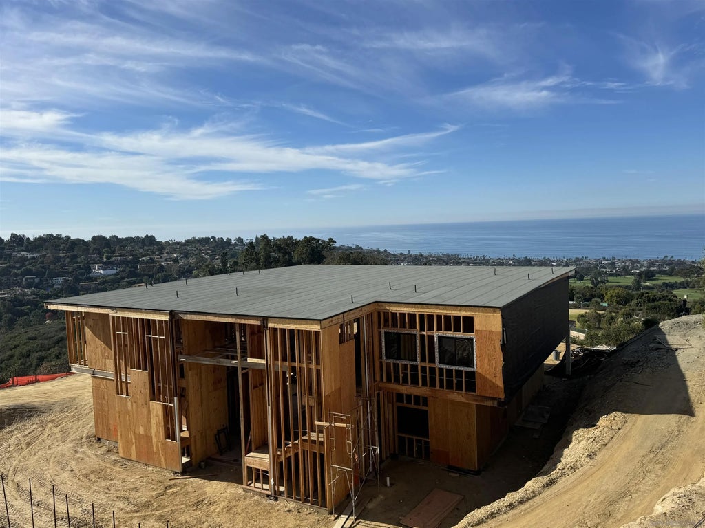 Photo of 7111 Encelia, La Jolla, CA 92037 (MLS # 260014985)