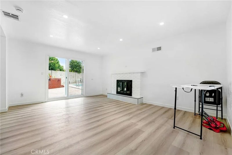 13260 Winfield