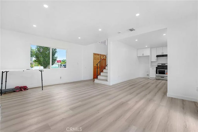 13260 Winfield