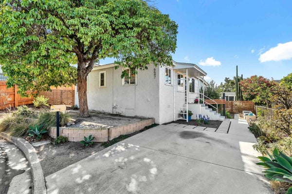 6647 BELL CT, SAN DIEGO, CA 92111 - Image fe63c809ab39b9febab7f8b3b9cb23eb/237097657