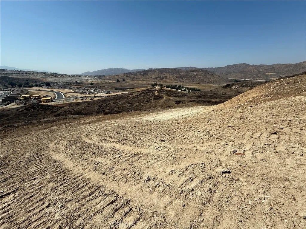 Photo of 0 Gunder Ave, Lake Elsinore, CA 92530 (MLS # SW25183631)