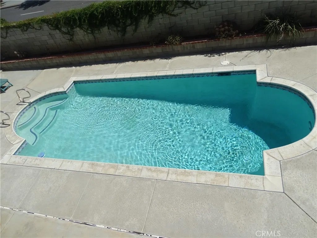20311 Edmund Road