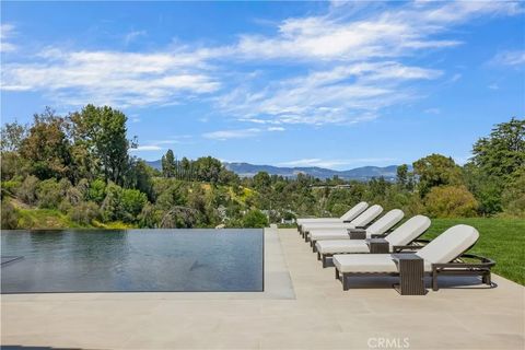 Tiny photo for 24105 HIDDEN RIDGE Road, Hidden Hills, CA 91302 (MLS # SR26009564)