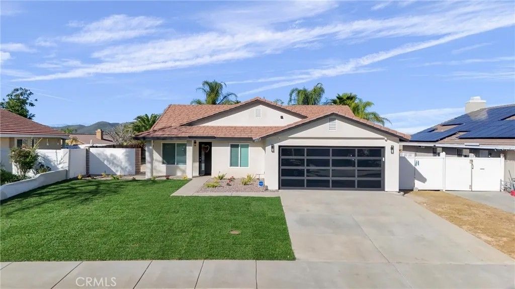 Photo of 28153 Cannon Dr, Menifee, CA 92585 (MLS # CV26013334)
