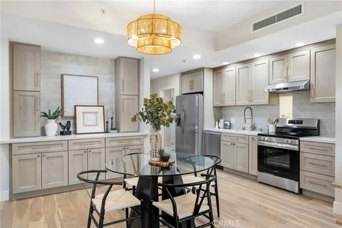 Tiny photo for 575 6th Avenue #708, San Diego, CA 92101 (MLS # PW25239827)
