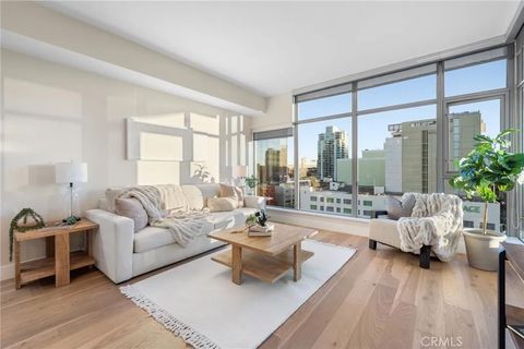Tiny photo for 575 6th Avenue #708, San Diego, CA 92101 (MLS # PW25239827)