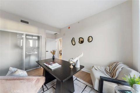 Tiny photo for 575 6th Avenue #708, San Diego, CA 92101 (MLS # PW25239827)