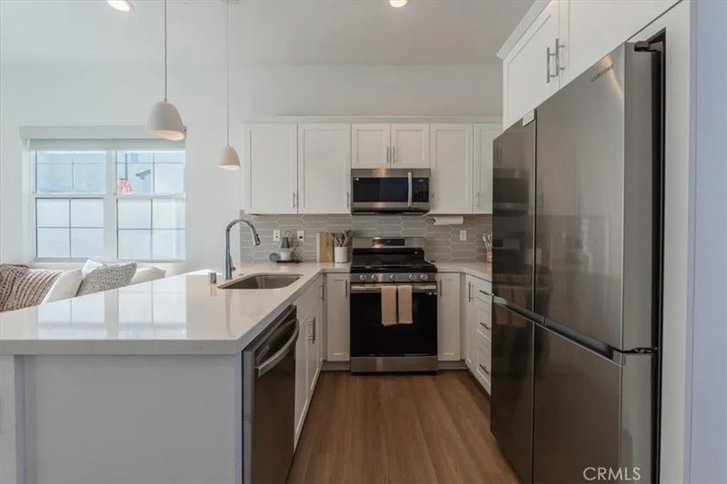 2422 E Encanto Paseo