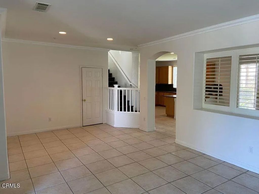 Photo of 1131 Sonia Drive, Oxnard, CA 93030 (MLS # V1-33112)