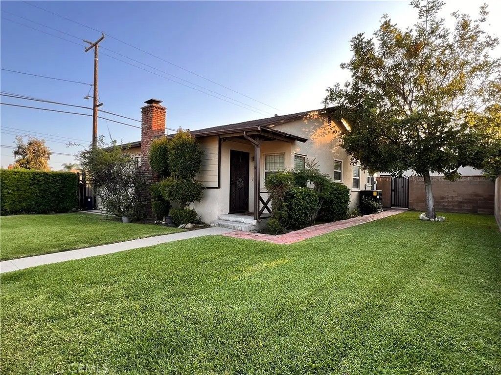 Photo of 5003 N Garsden Ave, Covina, CA 91724 (MLS # SB25275917)