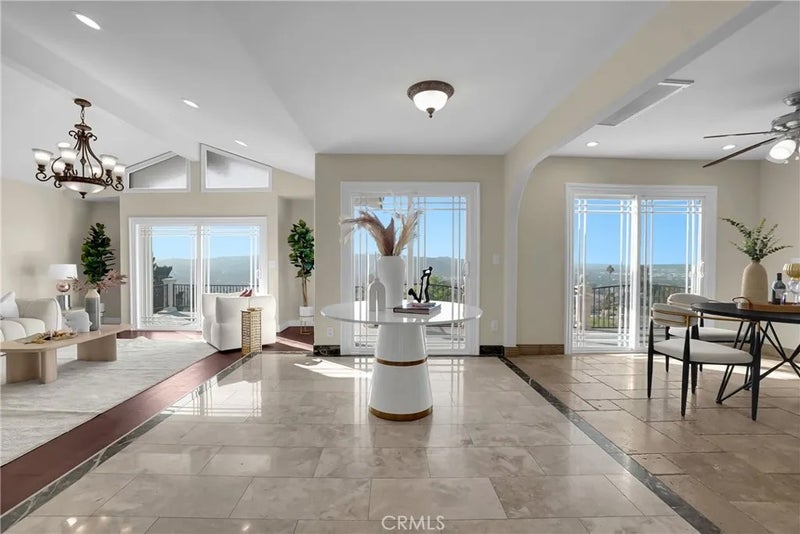 3133 Punta Del Este Drive