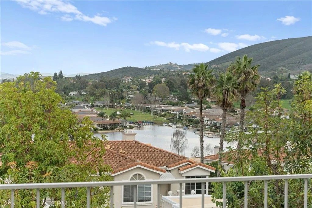 Photo of 1652 Via Ocioso, San Marcos, CA 92078 (MLS # LG26004102)