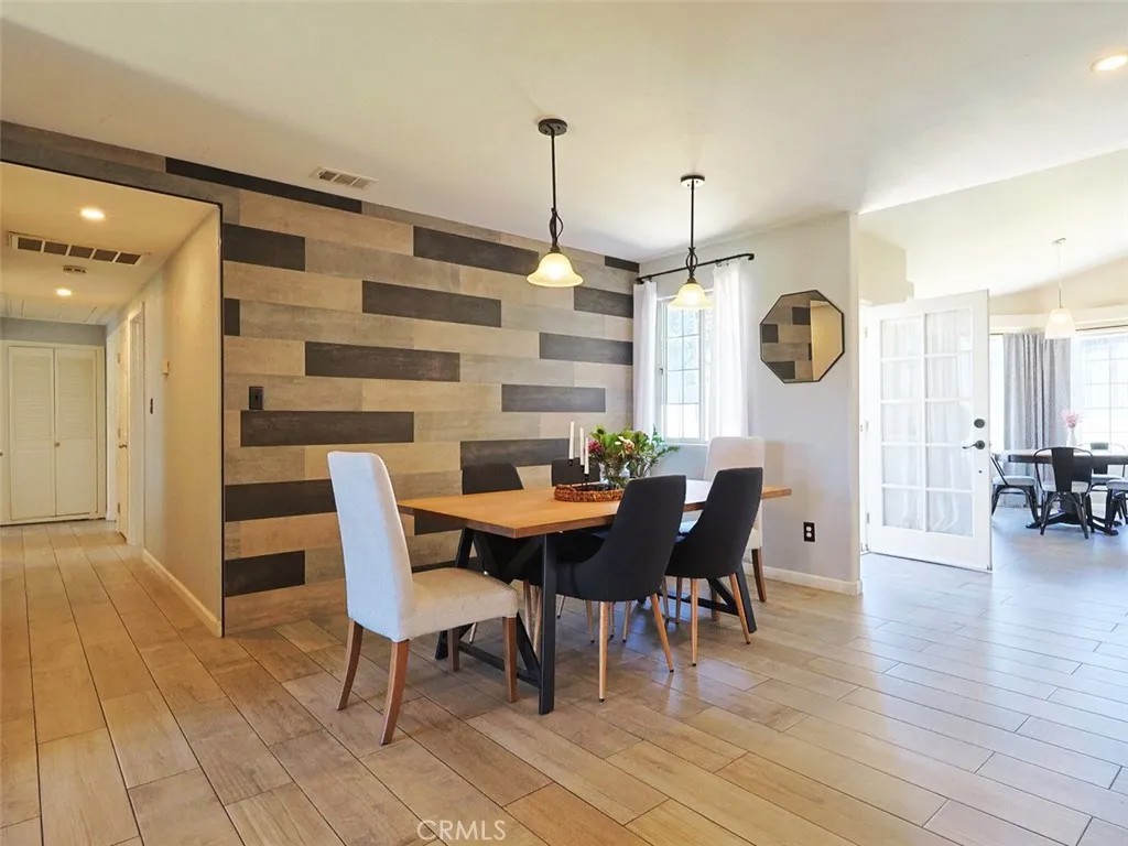 855 Crescent