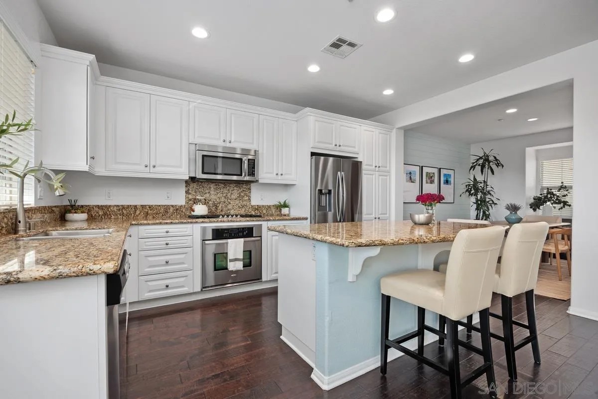 8458 Christopher Ridge Terrace