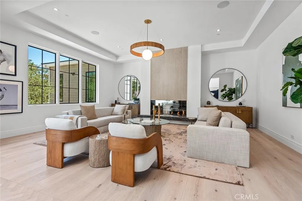 24044 LONG VALLEY Road