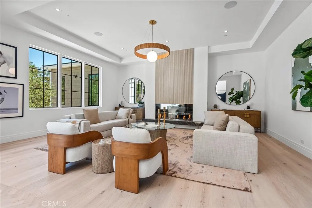 24044 LONG VALLEY Road