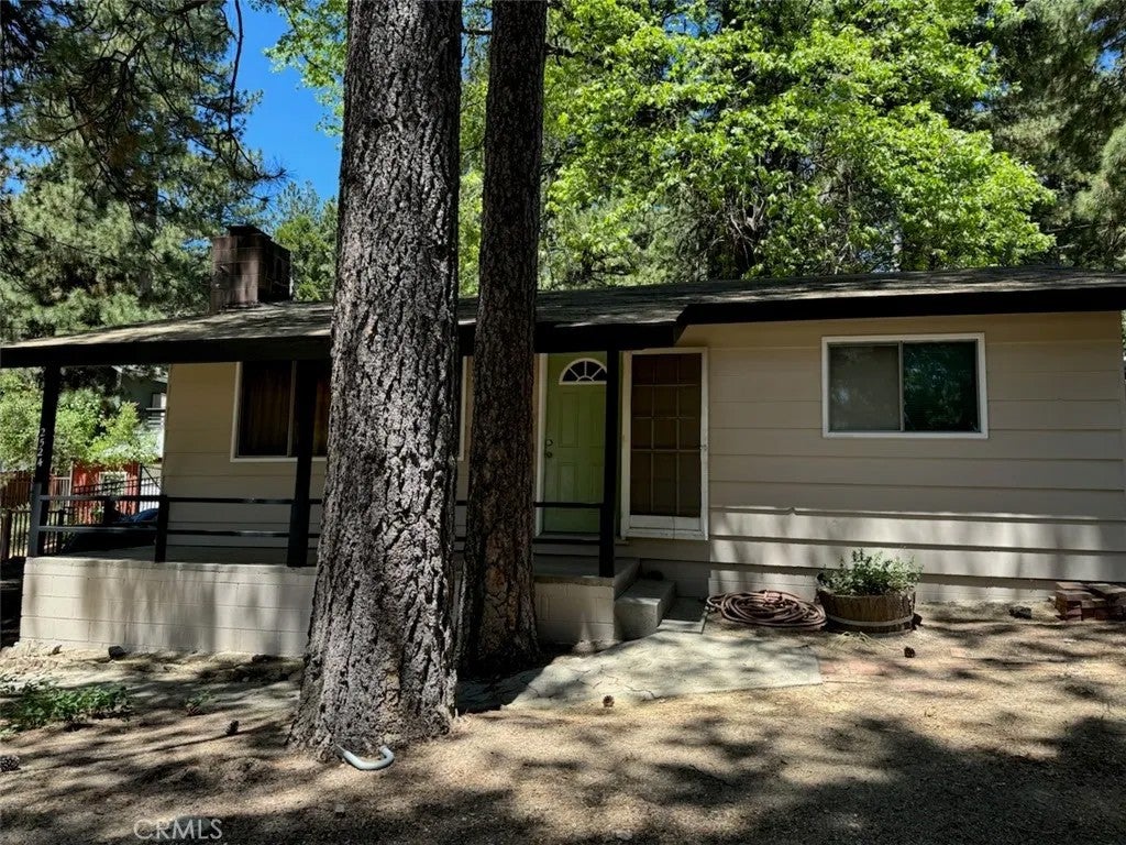 2524 Spring Drive