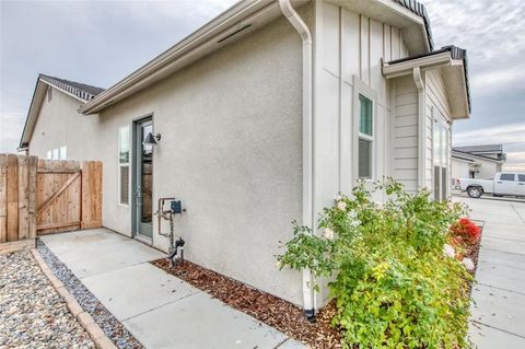 Tiny photo for 20092 Genteel Drive, Friant, CA 93626 (MLS # FR25256530)