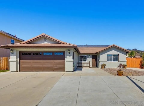 Photo of 2420 Linda CT, Escondido, CA 92027 (MLS # 260023670)