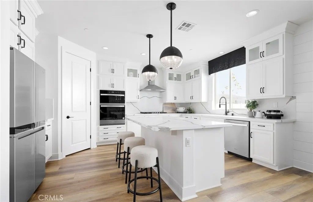 Photo of 3992 Hudson Lane, Lake Elsinore, CA 92530 (MLS # IV25277305)