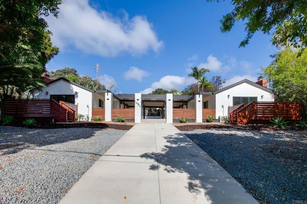 1482 Avocado Road