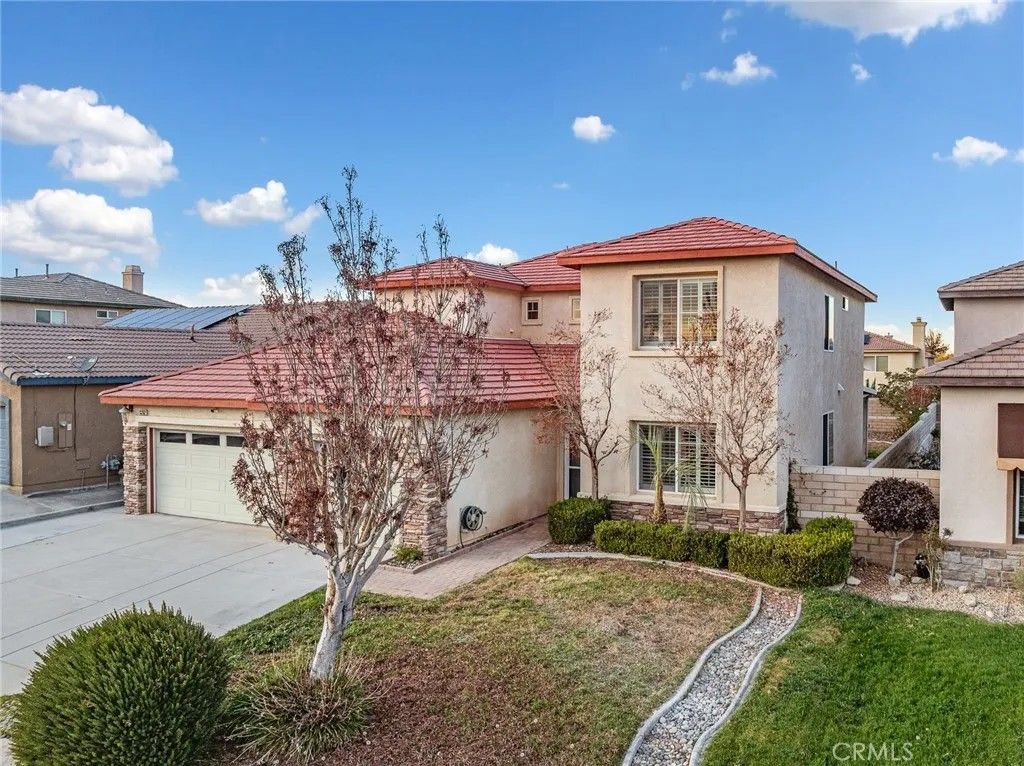 Photo of 13752 Dodie Avenue, Victorville, CA 92392 (MLS # HD25263293)