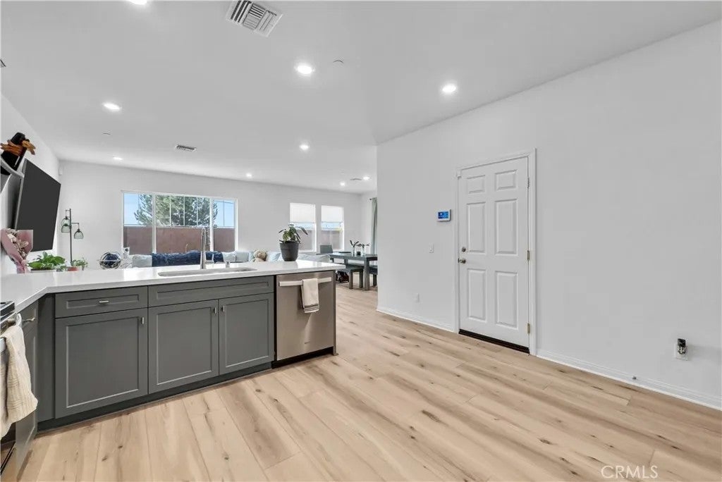 16083 Tanzinite Lane