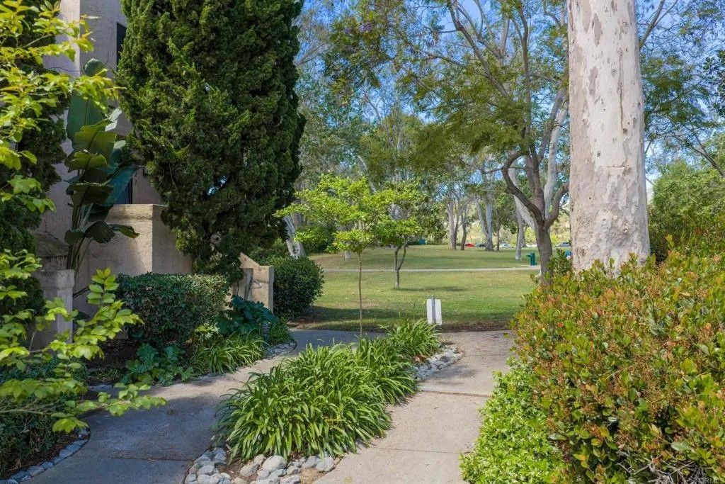 Photo of 3252 Via Marin #9, La Jolla, CA 92037 (MLS # NDP2603415)