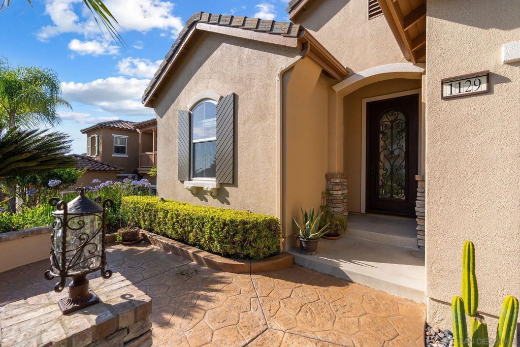 Photo of 1129 Via Vera Cruz, San Marcos, CA 92078 (MLS # 260013798)