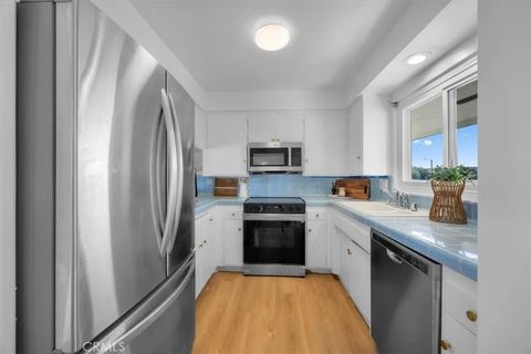 Tiny photo for 23028 Nadine Circle #B, Torrance, CA 90505 (MLS # SB25245626)