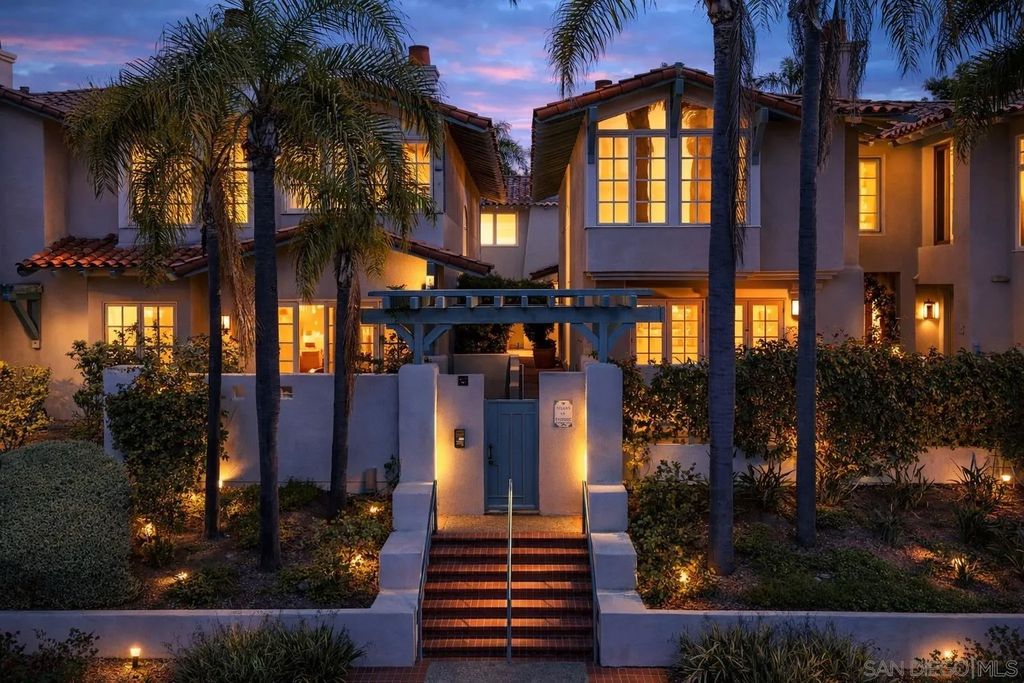 Photo of 7713 Ivanhoe Ave, La Jolla, CA 92037 (MLS # 260010055)