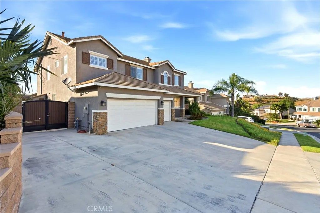 Photo of 940 Via Blairo, Corona, CA 92879 (MLS # IV26067582)