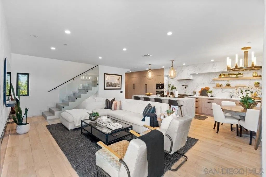 Photo of 3301 Lincoln ST, Carlsbad, CA 92008 (MLS # 260011565)