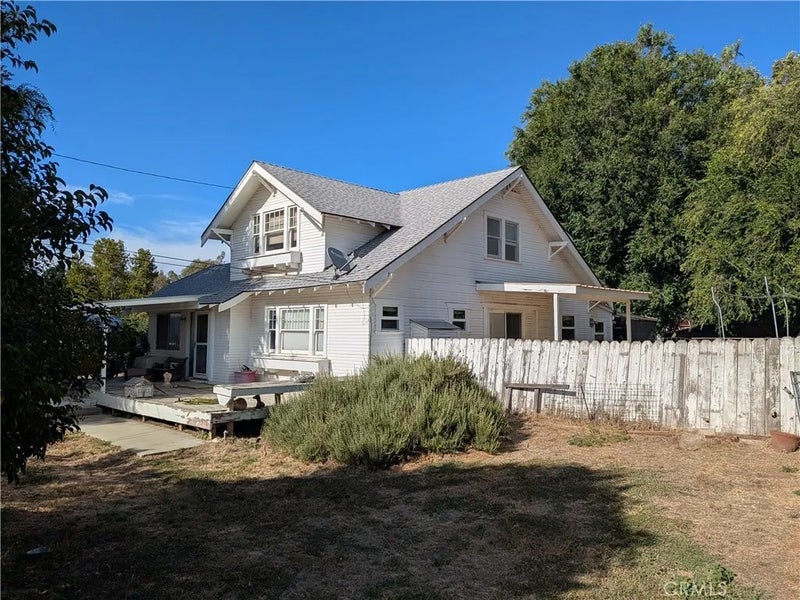 7285 Sycamore