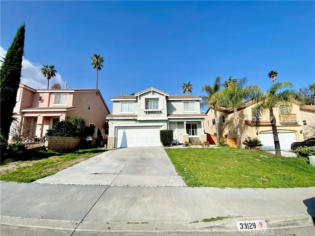 Photo of 33129 Shoreline Drive, Lake Elsinore, CA 92530 (MLS # IV26019014)