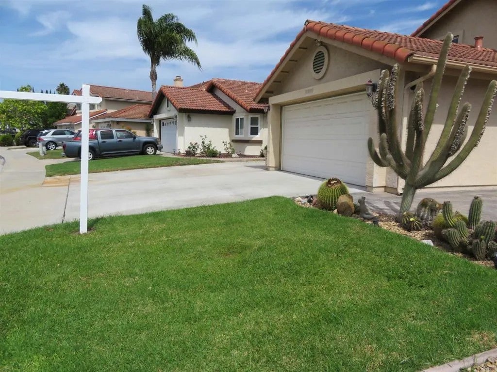 Photo of 1085 Winding Oak Drive, Chula Vista, CA 91910 (MLS # PTP2607299)
