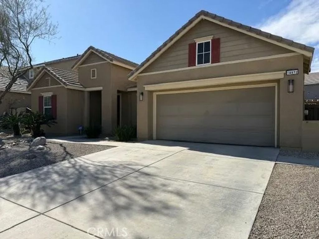 Photo of 10972 Admirals Bay St, Victorville, CA 92392 (MLS # HD26031742)