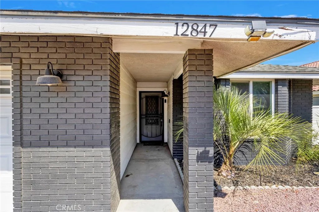 12847 Autumn Leaves Avenue