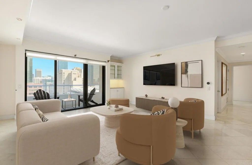 Photo of 645 Front Street #1304, San Diego, CA 92101 (MLS # NDP2603810)