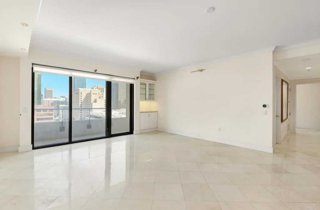 645 Front Street 1304