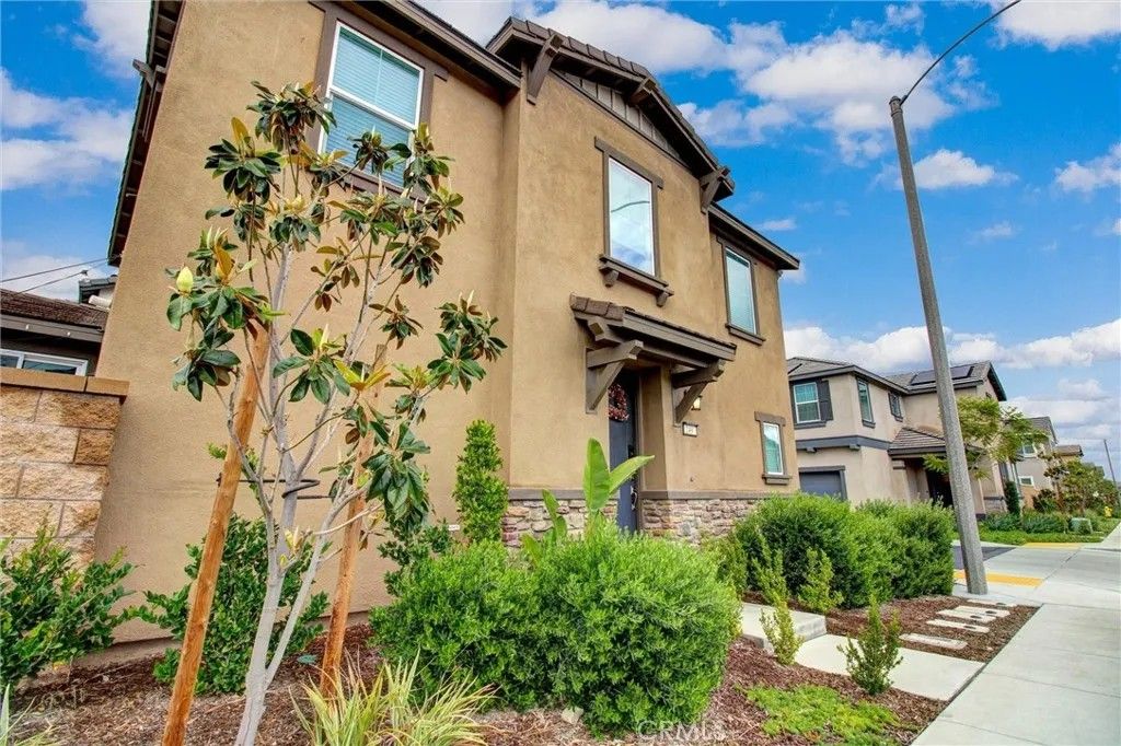 Photo of 2497 Gunner Ridge, Rialto, CA 92377 (MLS # SW26093261)