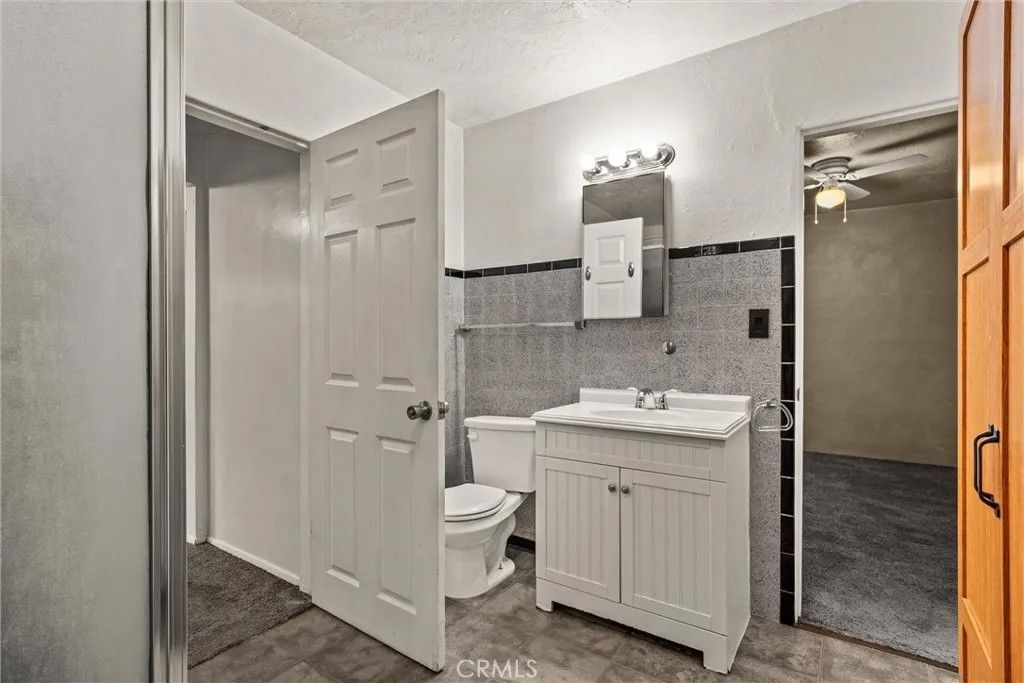 Photo of 476 E 7th Avenue, Chico, CA 95926 (MLS # SN25272758)